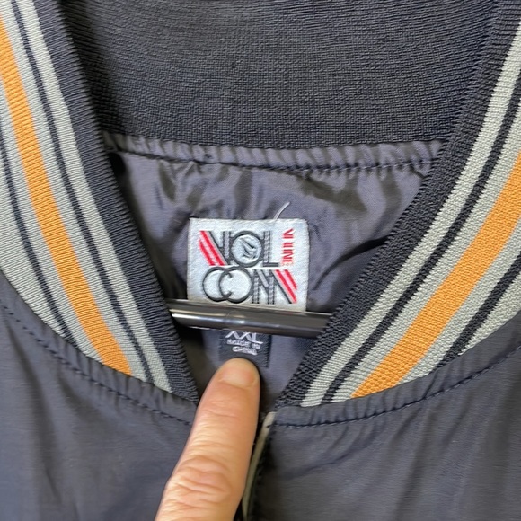 Volcm mens black wind jacket! - Picture 4 of 7